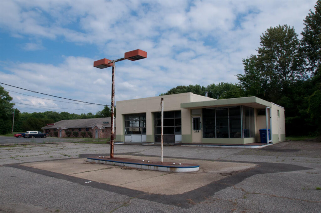 WellsJoTheRoadtoWrightstown_1 Protecting the New Jersey Pinelands
